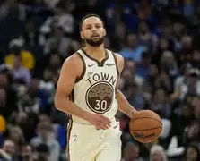 库里遭遇七连败印第安纳步行者迎欧篮联关键赛，集结日新疆广汇备战亚冠瞬间刷屏的简单介绍